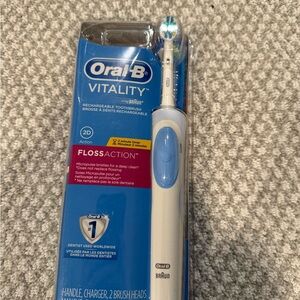 Oral-B Vitality Rechargeable Electric Toothbrush - Blue